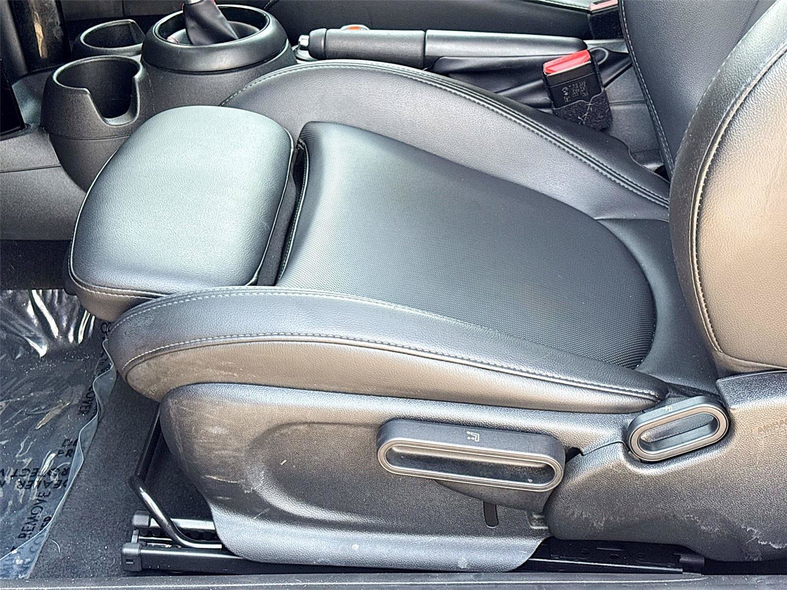Used 2019 MINI Cooper S FWD image 18
