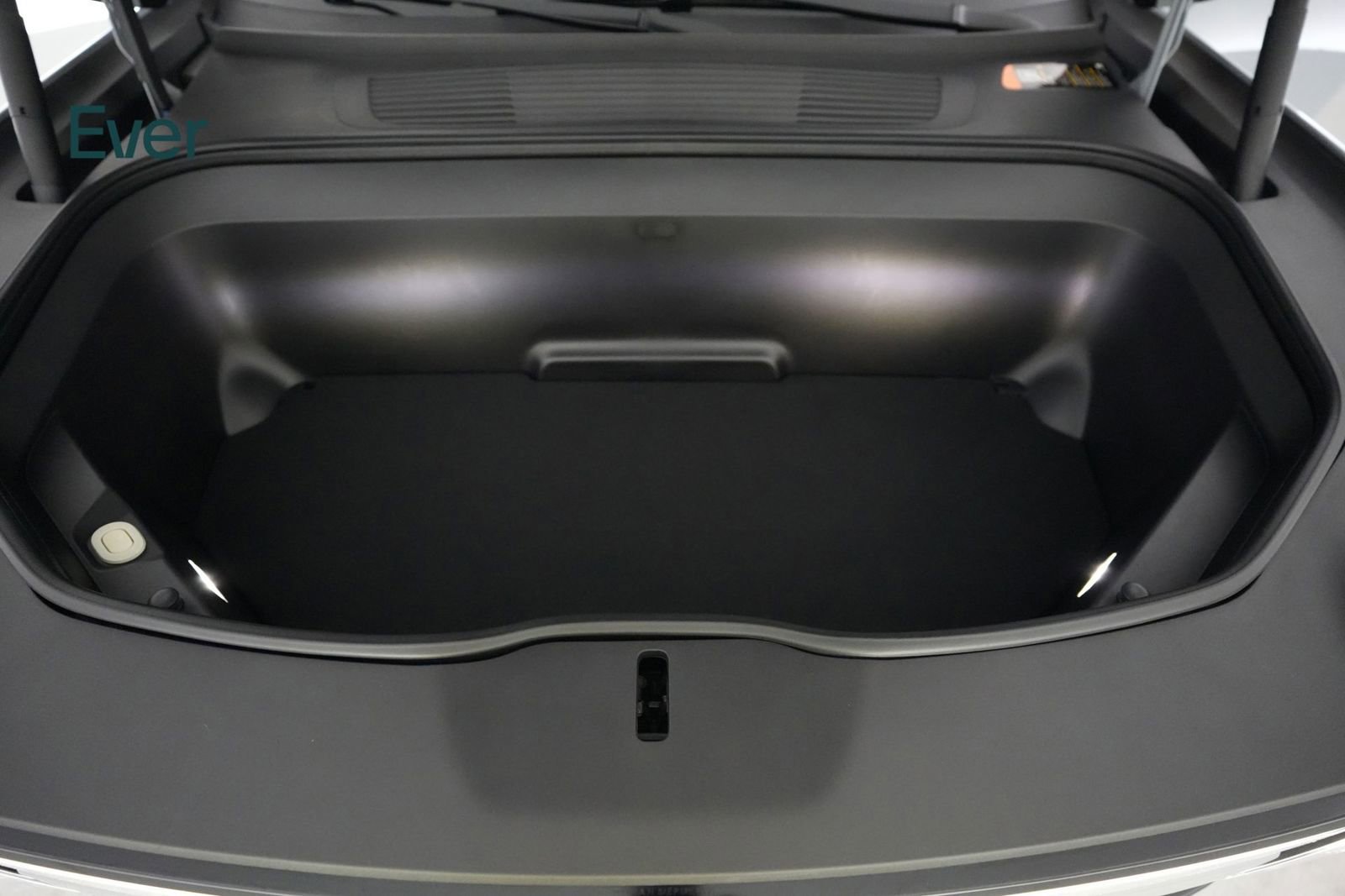 Used 2024 Rivian R1T Adventure image 26