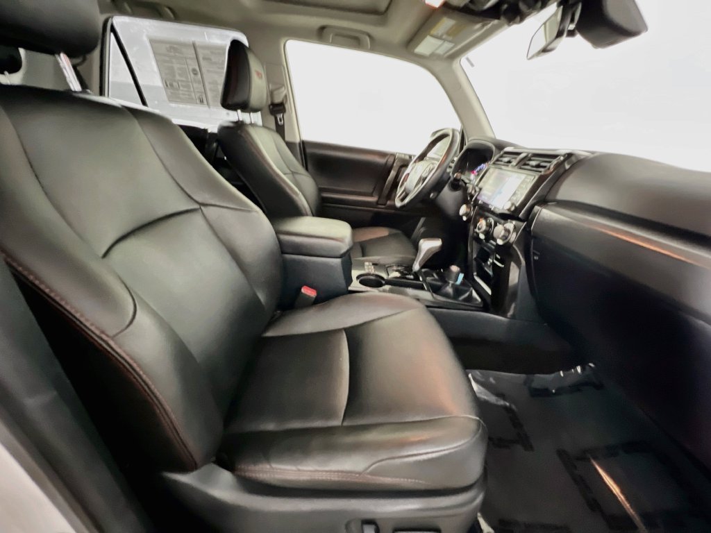 Used 2024 Toyota 4Runner TRD Off-Road Premium w/ Moonroof Package AWD/4WD image 28