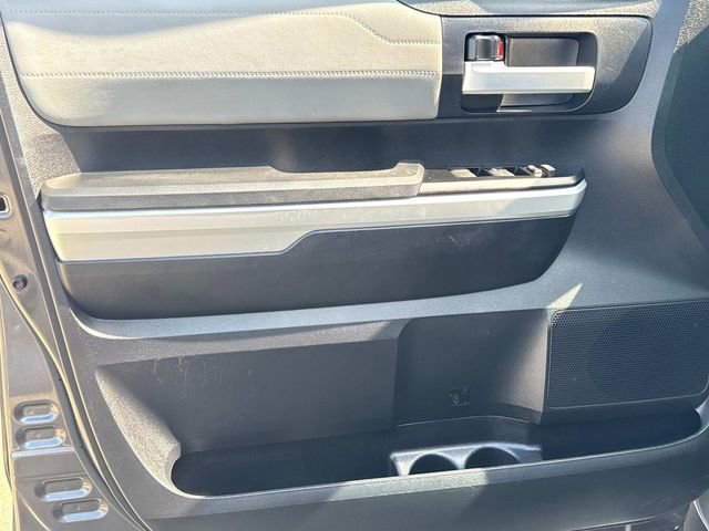 Used 2016 Toyota Tundra Limited w/ Limited Premium Package image 24