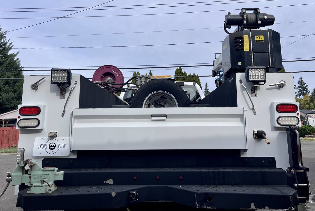 Used 2019 Ford F350 XL w/ XL Value Package image 4