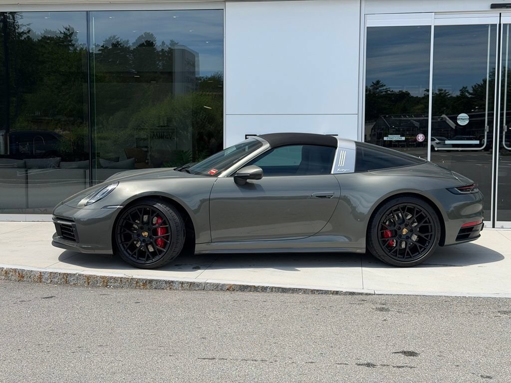 Used 2023 Porsche 911 Targa 4S AWD/4WD image 2