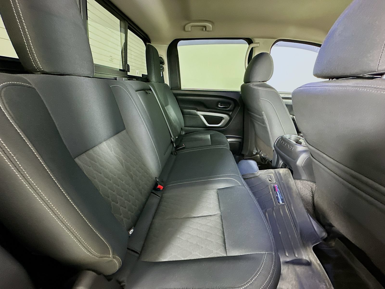 Used 2019 Nissan Titan SV w/ SV Convenience Package AWD/4WD image 38