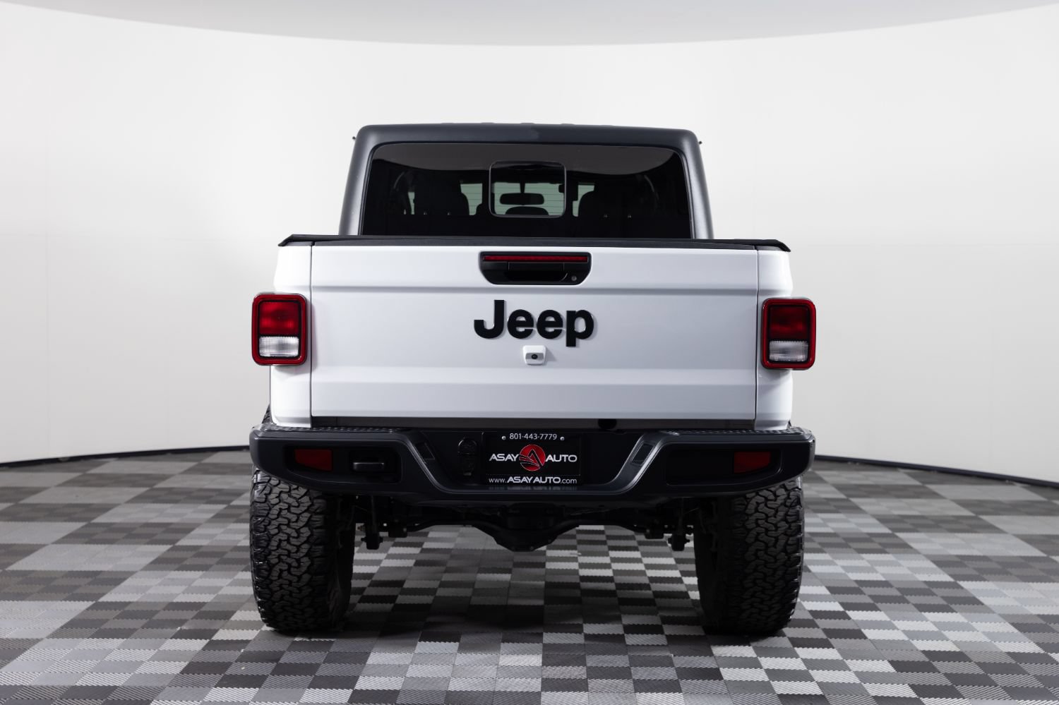 Used 2022 Jeep Gladiator Sport AWD/4WD image 6