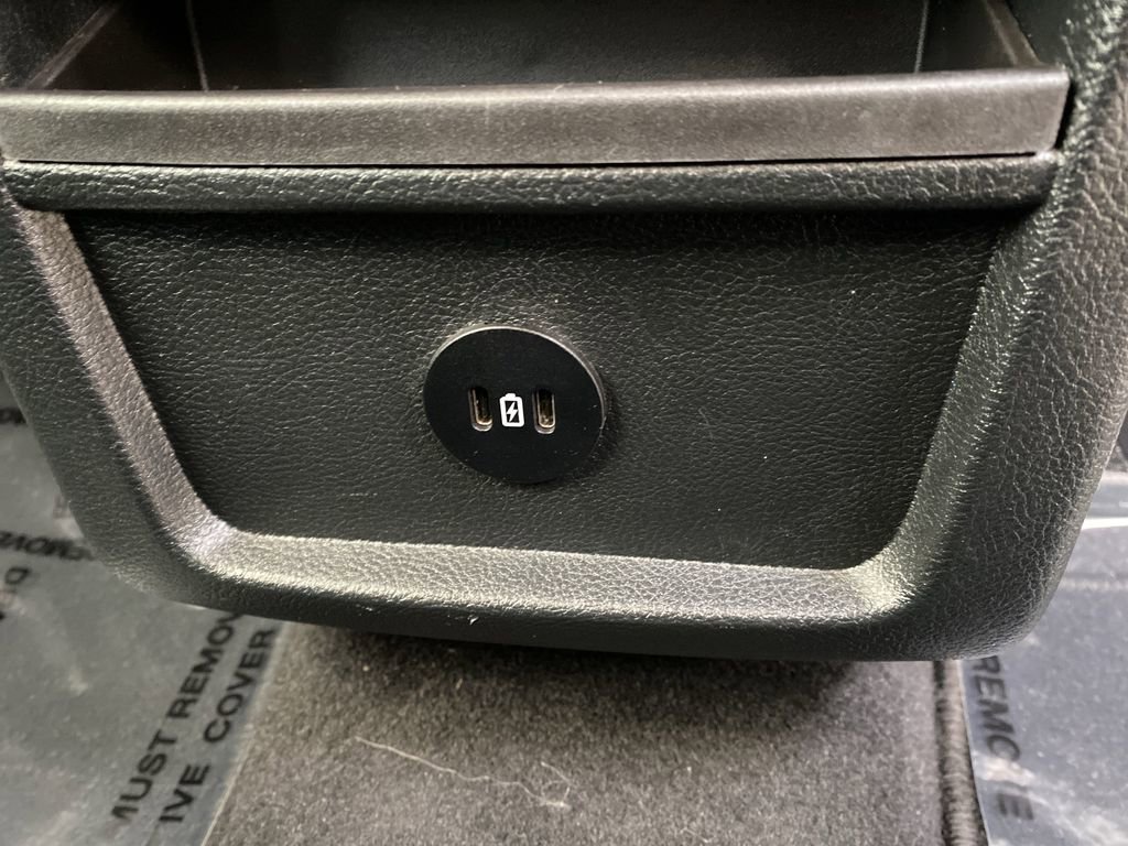 Certified 2024 Ford Edge SEL image 38