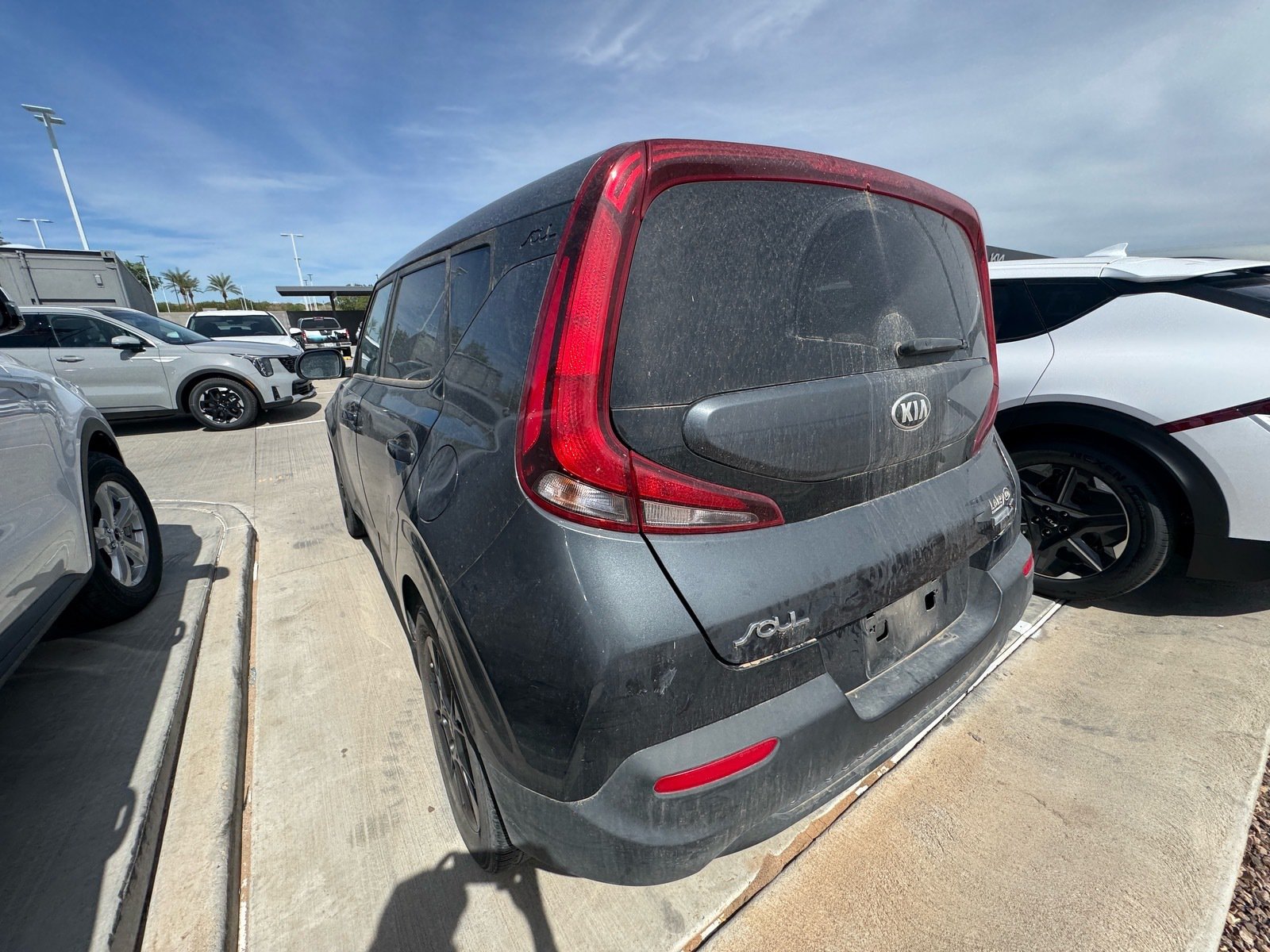 Used 2021 Kia Soul S FWD image 3