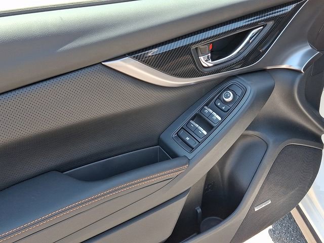 Used 2019 Subaru Crosstrek 2.0i Limited w/ Moonroof Package w/Navigation AWD/4WD image 12