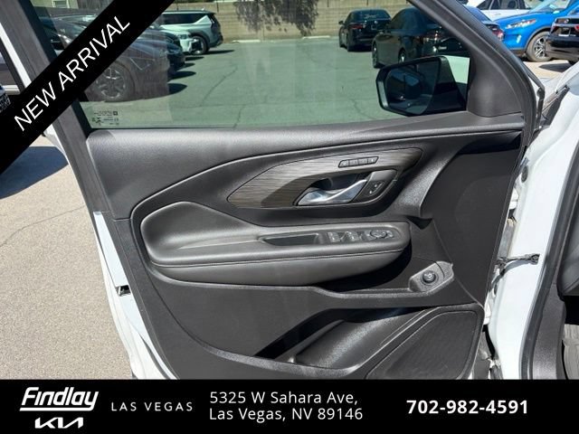 Used 2022 GMC Terrain SLT AWD/4WD image 9