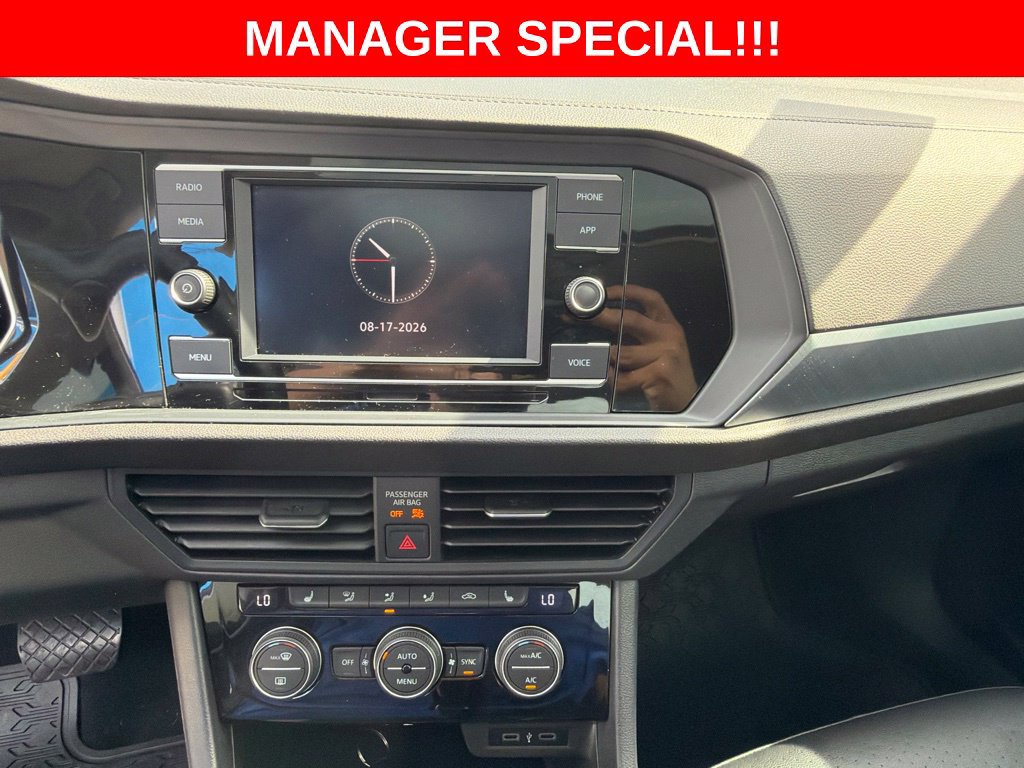 Used 2023 Volkswagen Jetta SE FWD image 23