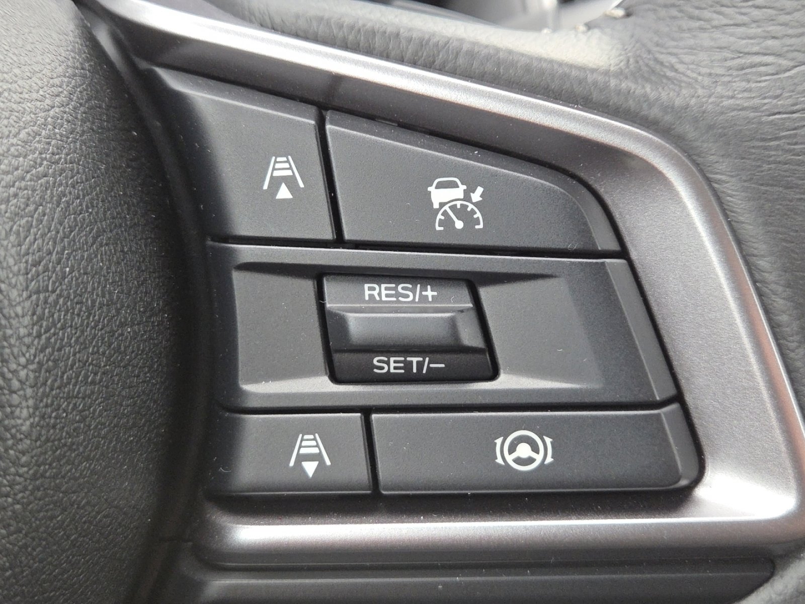 Used 2025 Subaru Legacy Premium image 27