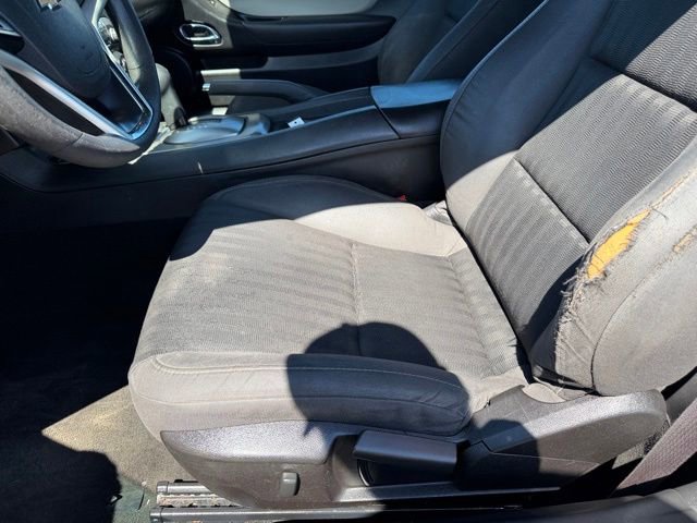 Used 2015 Chevrolet Camaro LS RWD image 17