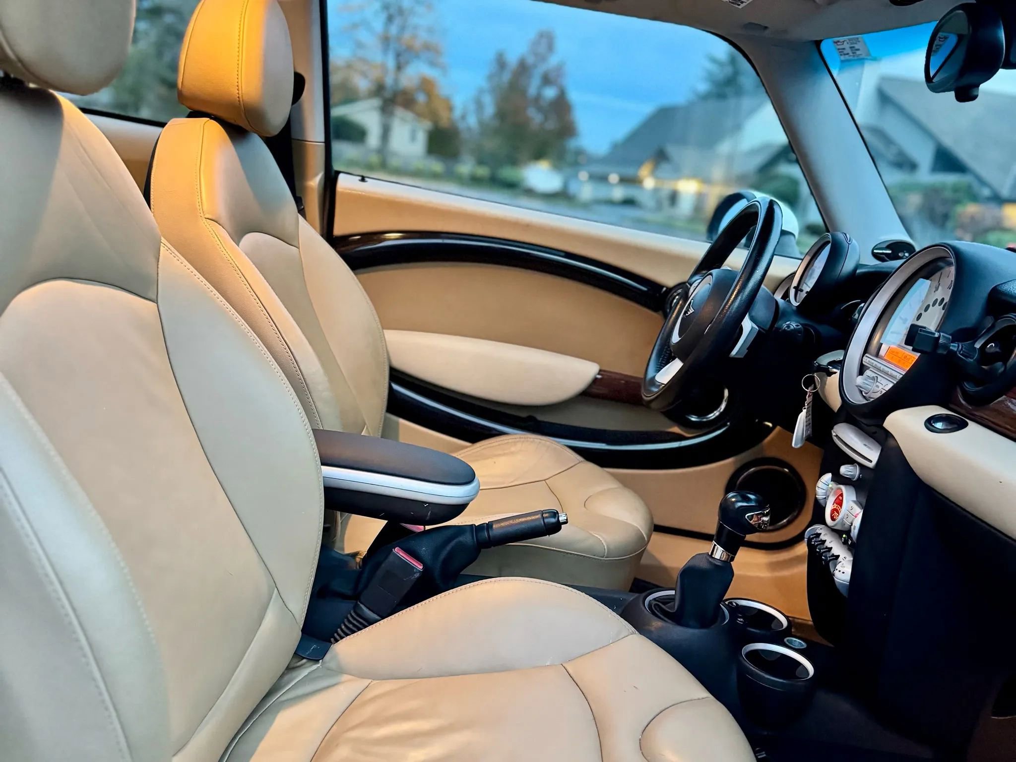 Used 2010 MINI Cooper S image 10