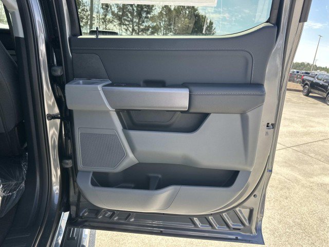 New 2026 Ford F150 XLT w/ Equipment Group 302A MID AWD/4WD image 16