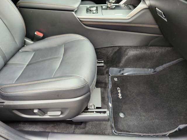 Used 2024 MAZDA CX-90 Plug-In Hybrid w/ Preferred AWD/4WD image 16