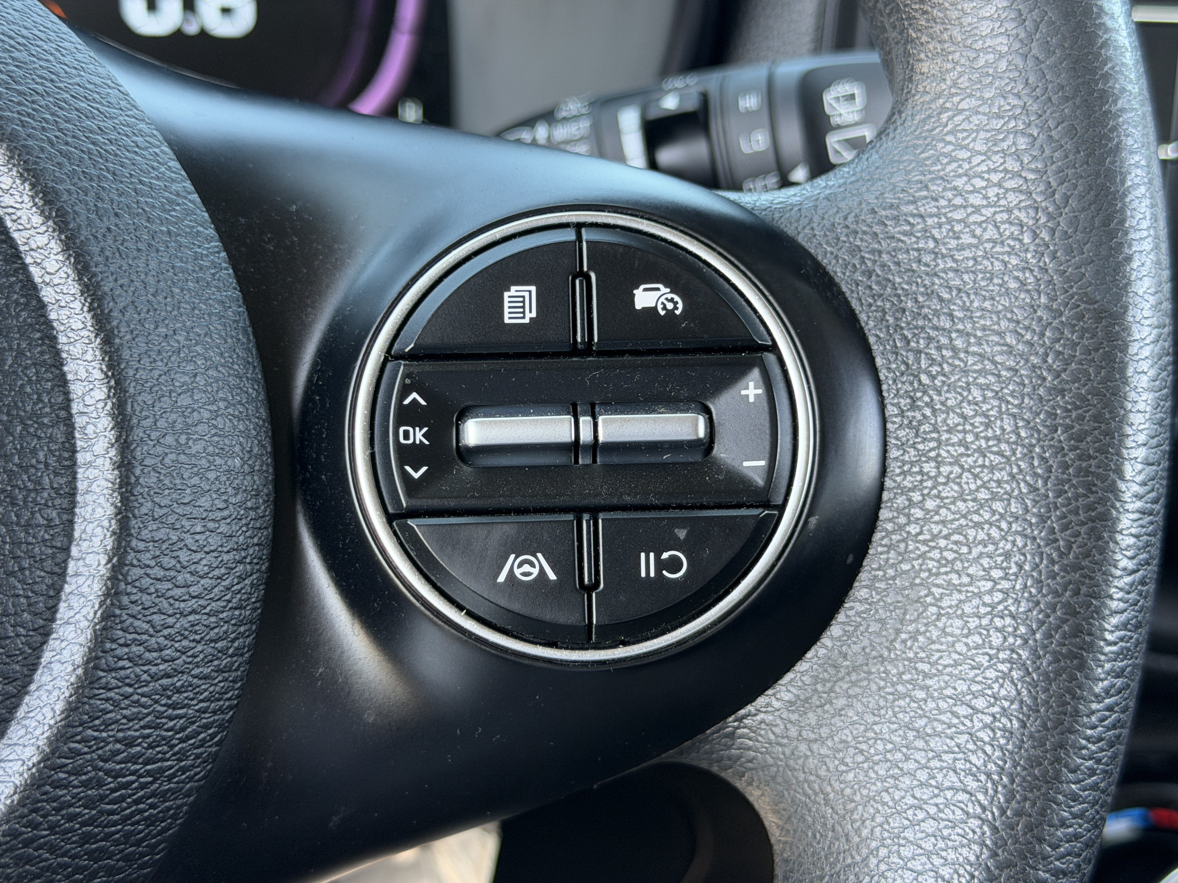 Certified 2024 Kia Soul LX w/ Option Group 015 FWD image 19