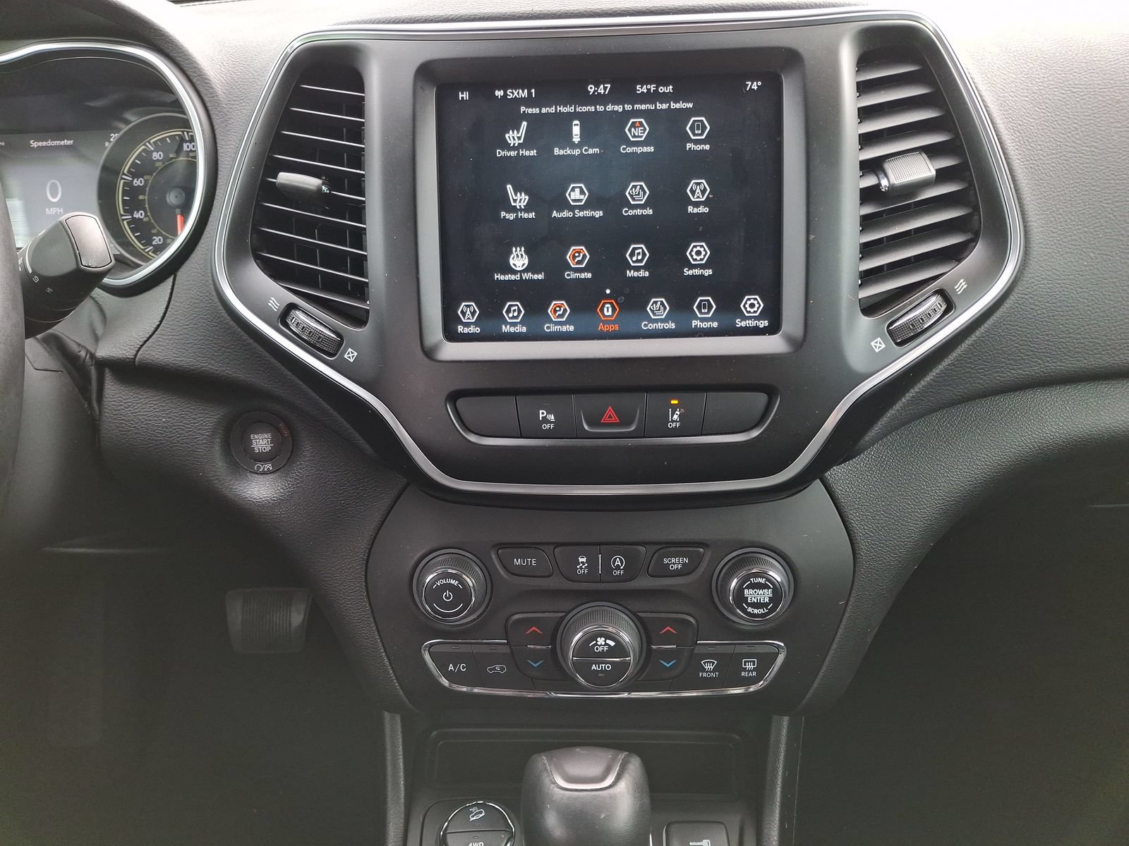 Used 2021 Jeep Cherokee Latitude Lux w/ Comfort/Convenience Group AWD/4WD image 11