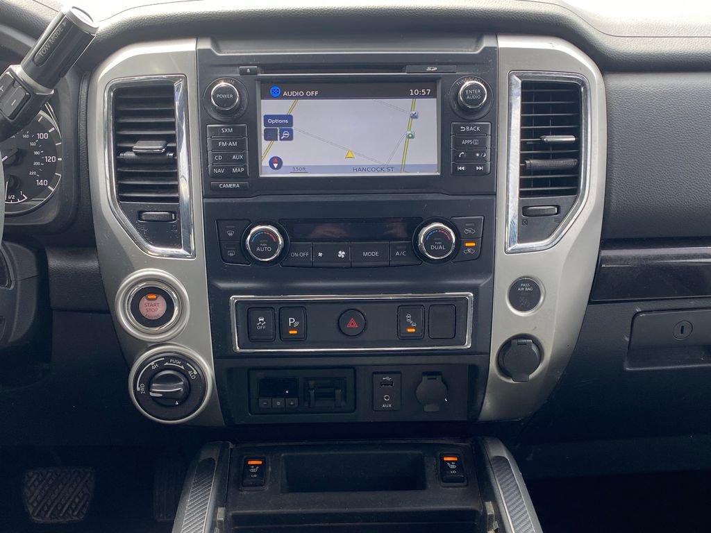Used 2017 Nissan Titan SV AWD/4WD image 22