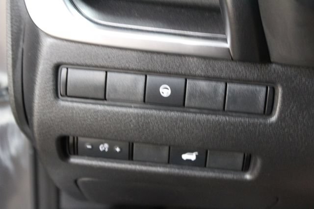 Used 2021 Nissan Rogue SV AWD/4WD image 14
