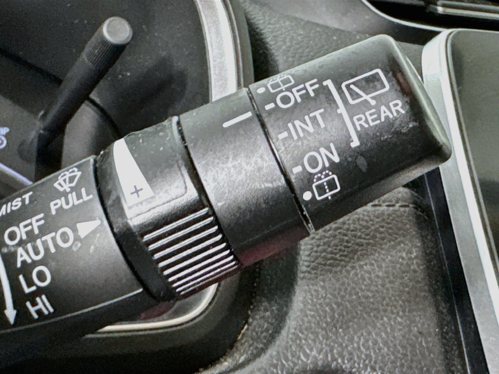 Used 2021 Honda CR-V Touring image 13