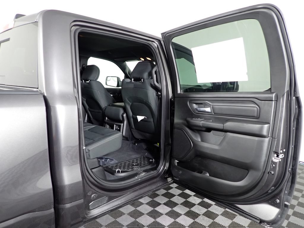 New 2026 RAM 1500 Warlock AWD/4WD image 31