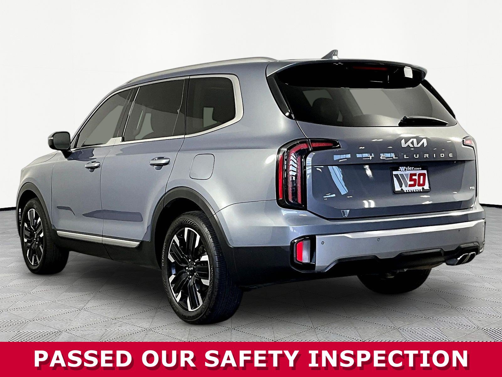 Used 2024 Kia Telluride SX Prestige AWD/4WD image 4