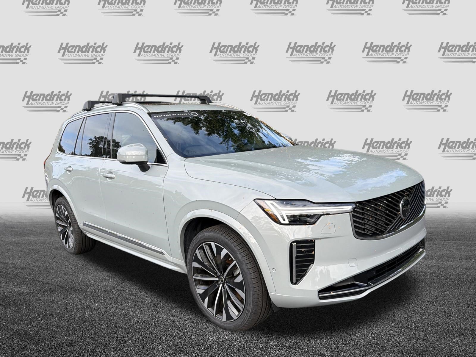 Used 2026 Volvo XC90 T8 Plus w/ Protection Package Premier AWD/4WD image 2
