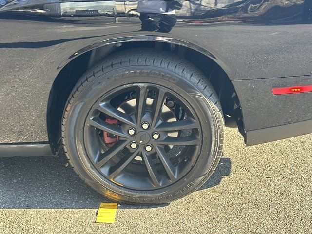 Used 2019 Dodge Challenger GT w/ Blacktop Package image 21