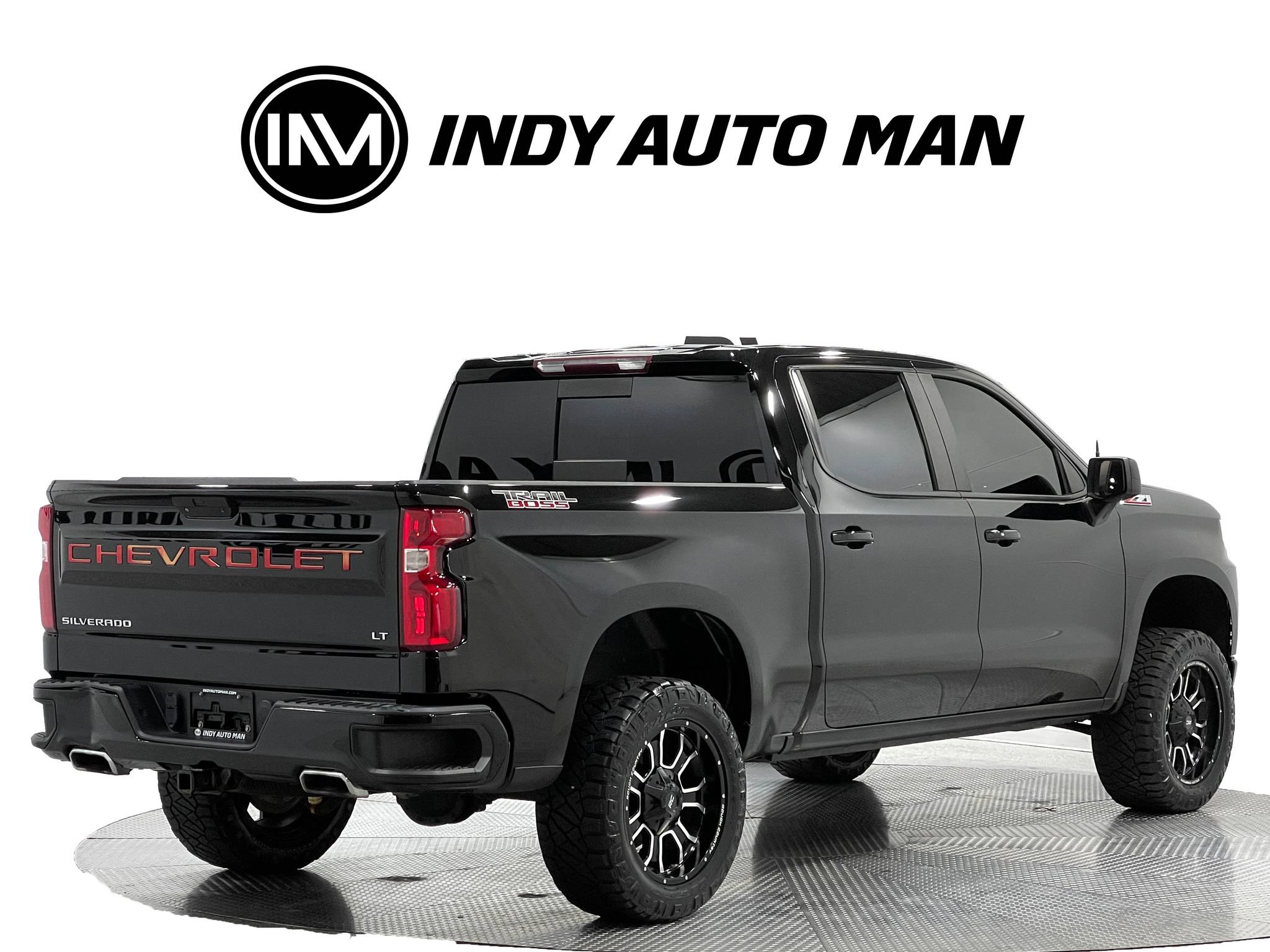 Used 2021 Chevrolet Silverado 1500 LT Trail Boss w/ Convenience Package II AWD/4WD image 4