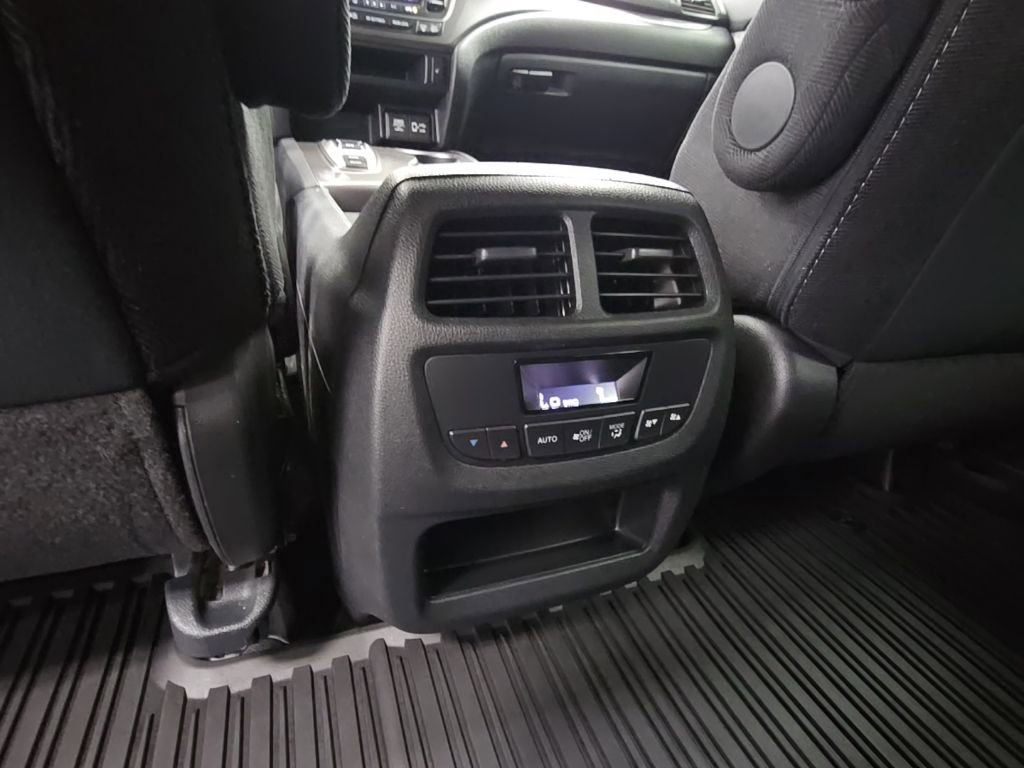 Used 2022 Honda Pilot Sport image 30