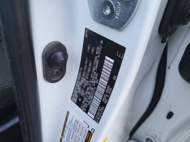 Used 2019 Toyota 4Runner SR5 image 28