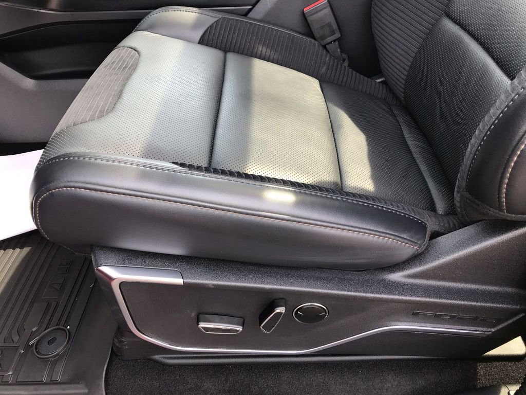 Used 2023 Ford F150 Raptor w/ Raptor Carbon Fiber Package AWD/4WD image 12