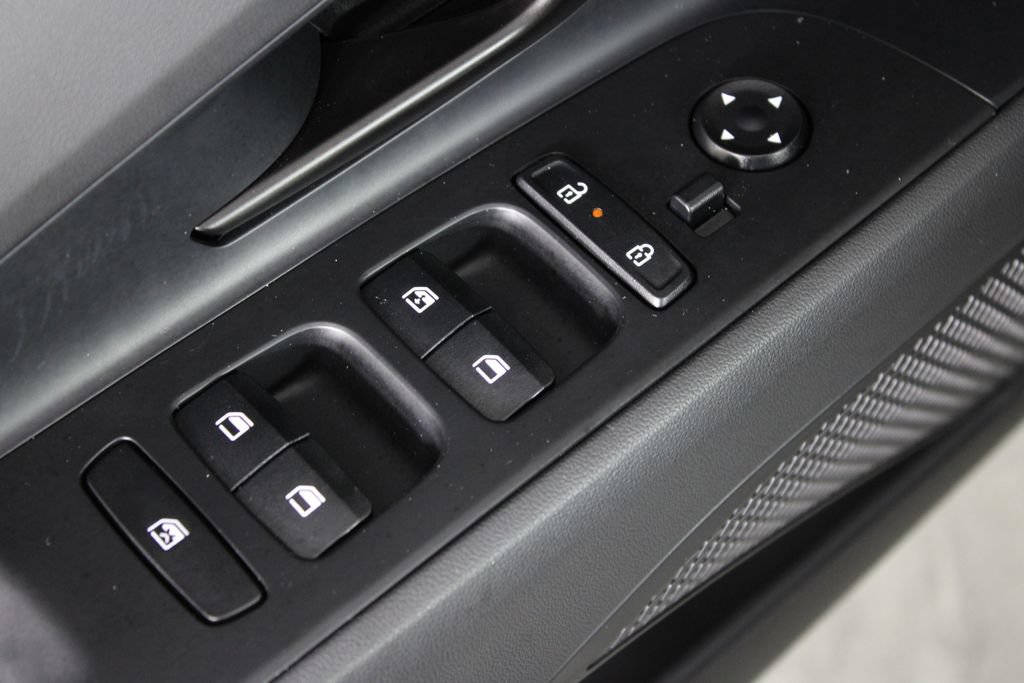 Certified 2026 Hyundai Elantra Sport FWD image 23