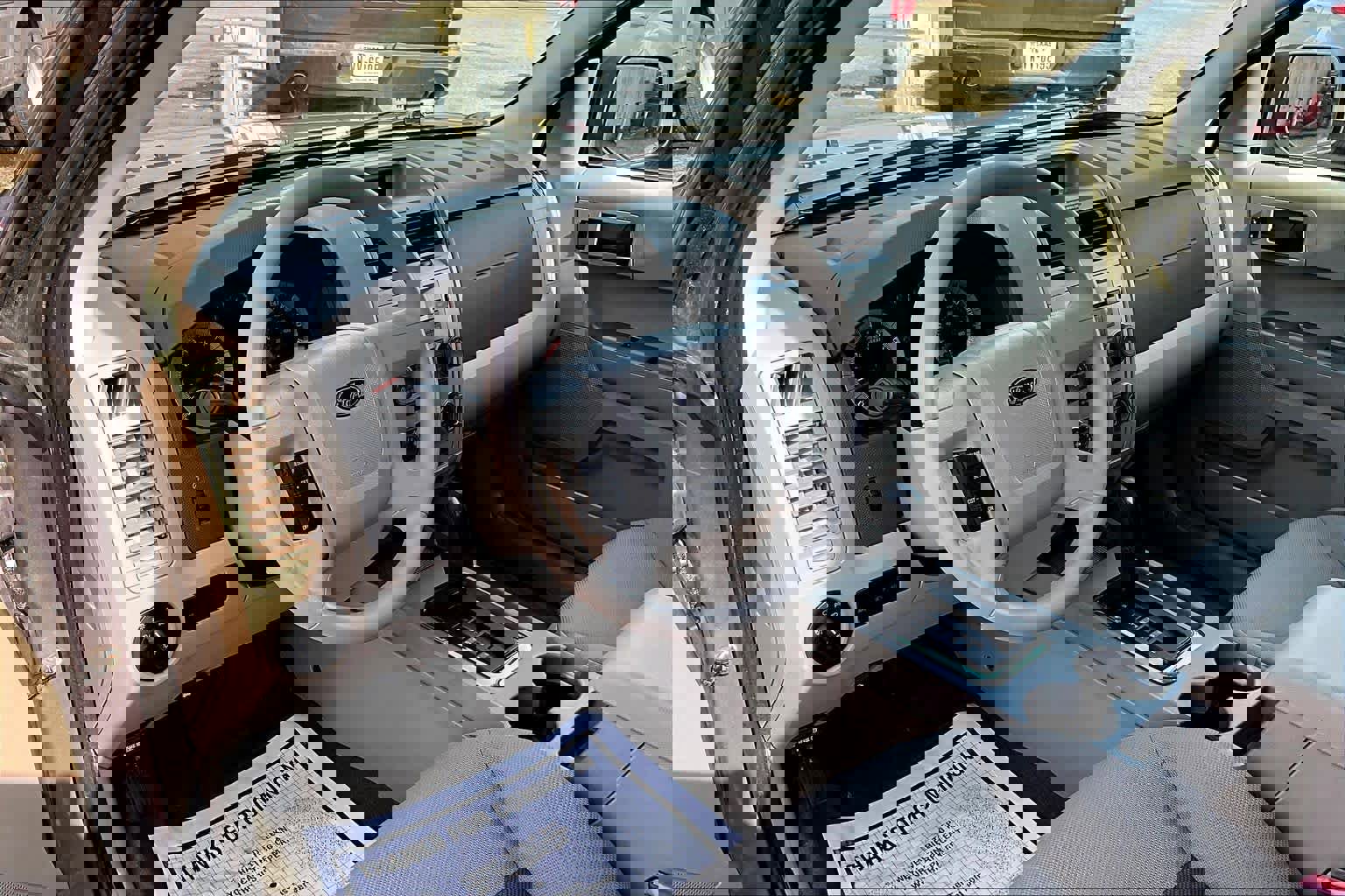 Used 2008 Ford Escape XLT FWD image 17