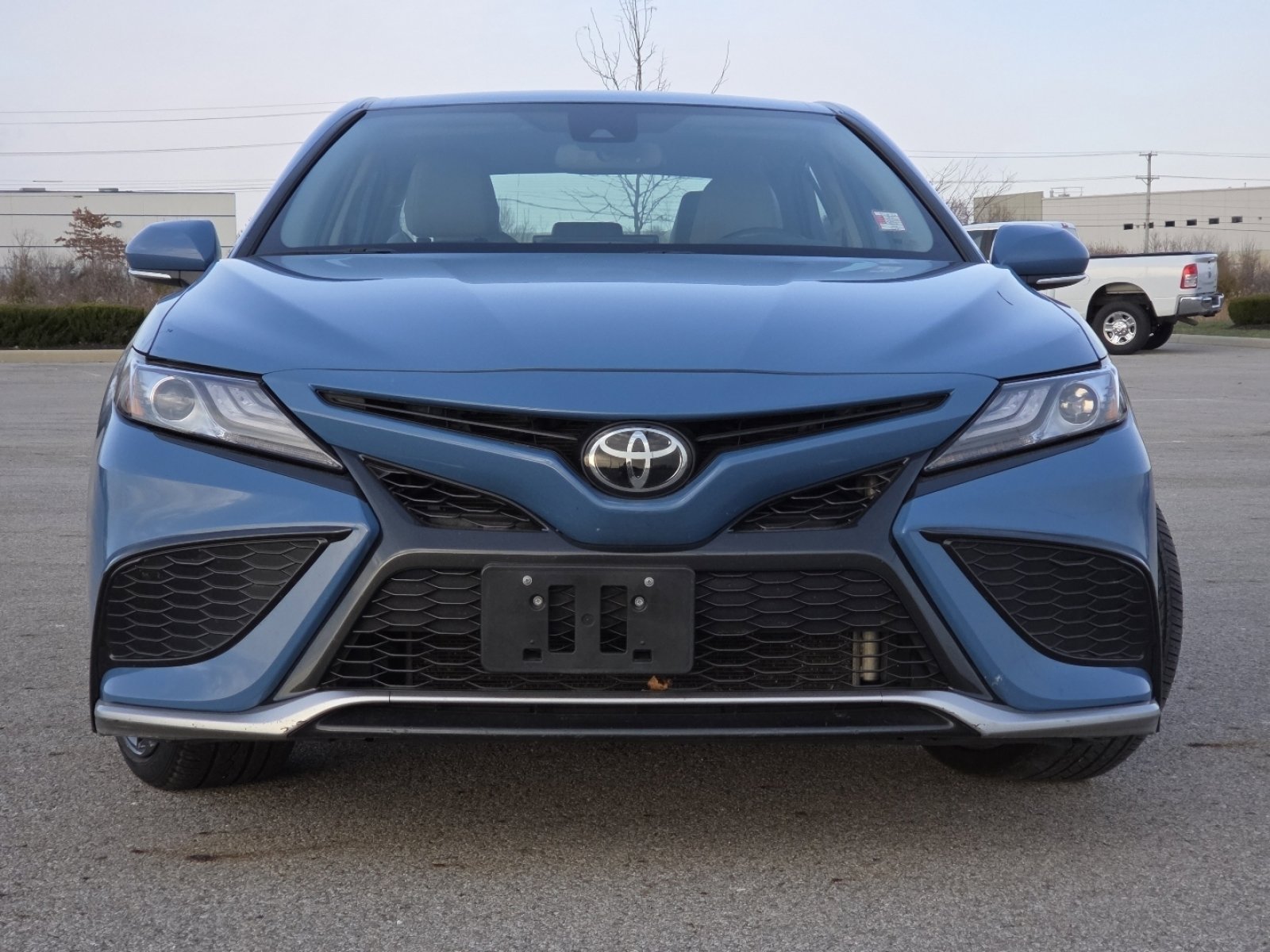 Used 2023 Toyota Camry XSE image 13
