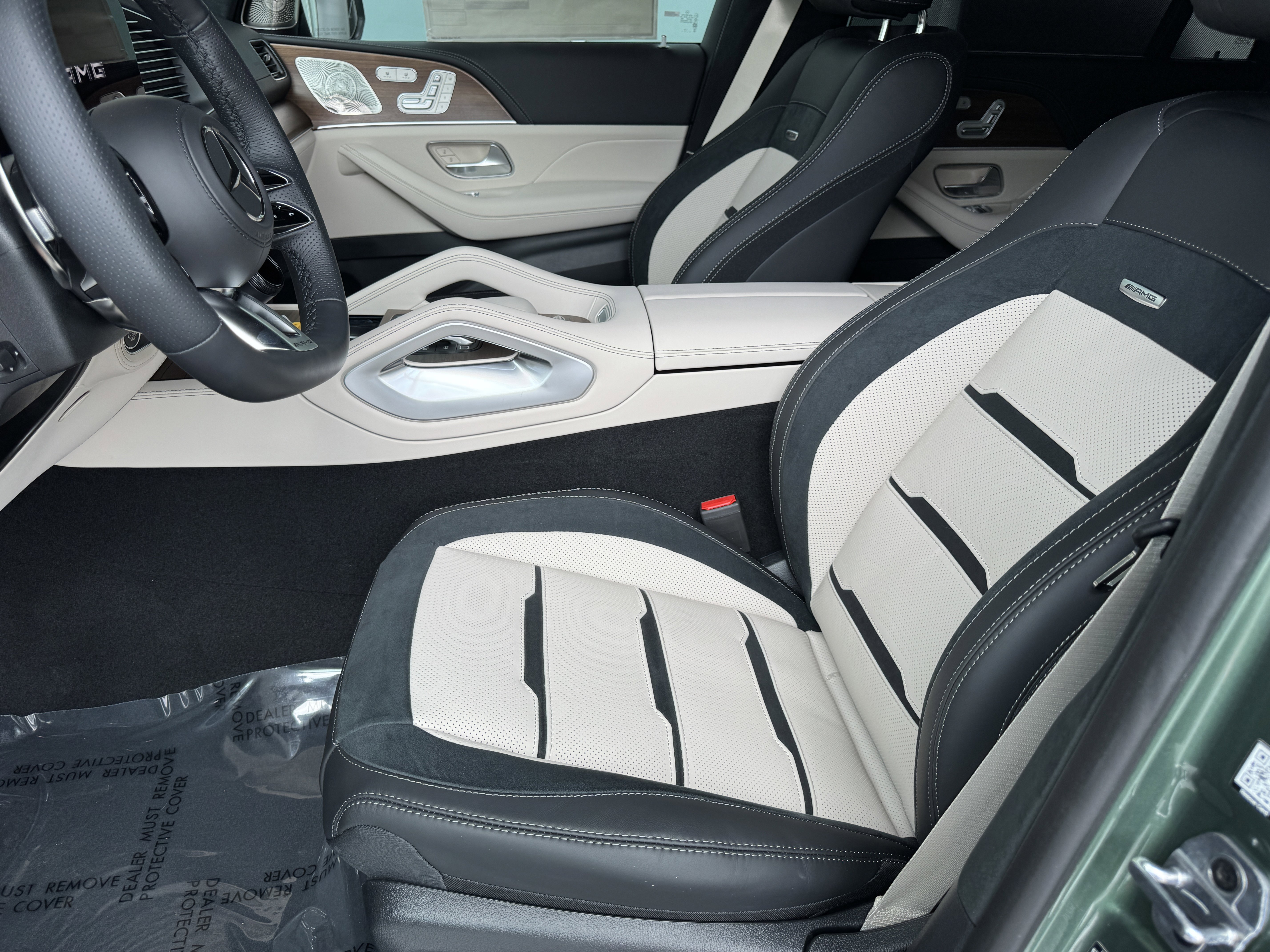 New 2026 Mercedes-Benz GLS 63 AMG 4MATIC image 14