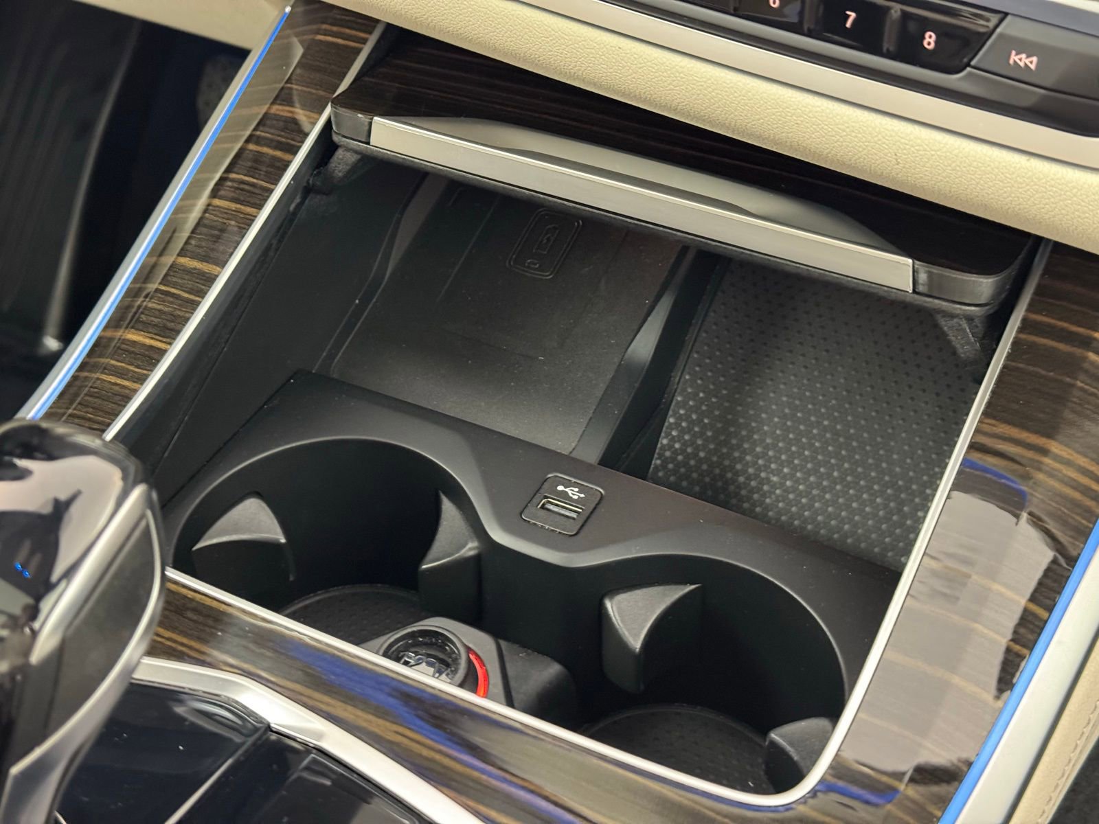 Used 2021 BMW X5 xDrive45e w/ Premium Package image 32