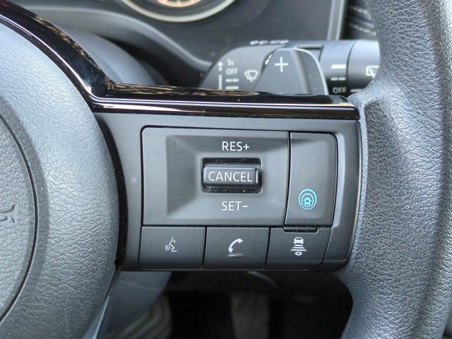 Certified 2023 Nissan Rogue SV image 23