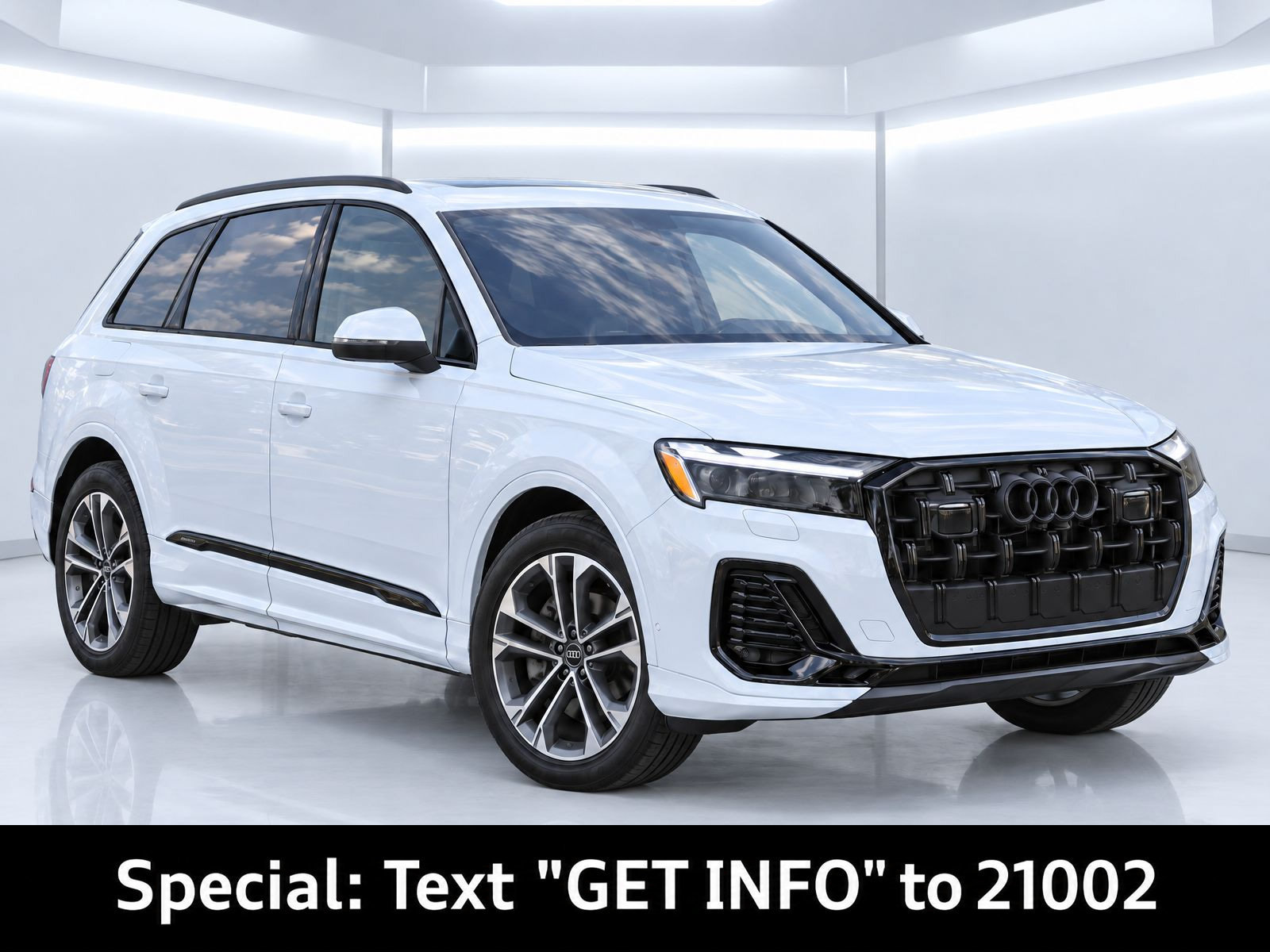Certified 2025 Audi Q7 2.0T Premium Plus w/ Premium Plus Package AWD/4WD image 2