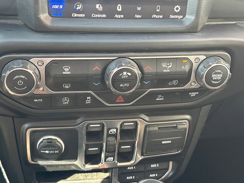 Used 2022 Jeep Gladiator Overland w/ Popular Equipment Package image 10