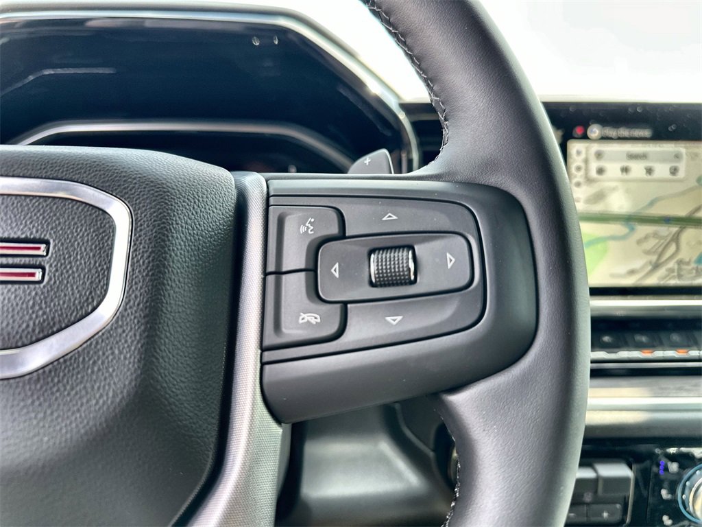 New 2026 GMC Sierra 1500 SLT image 32