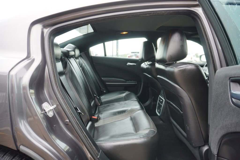 Used 2022 Dodge Charger SXT w/ Leather Interior Group image 26
