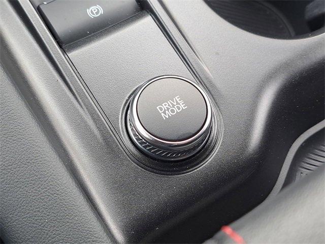 Used 2025 Ford Explorer ST-Line image 17