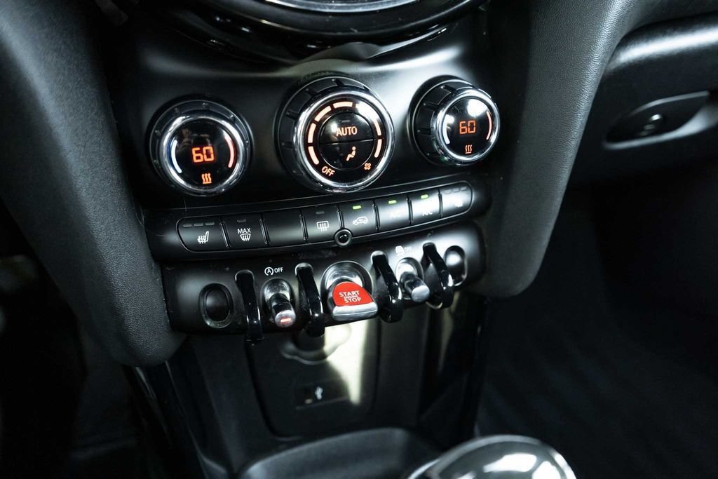 Used 2024 MINI Cooper Convertible FWD image 18