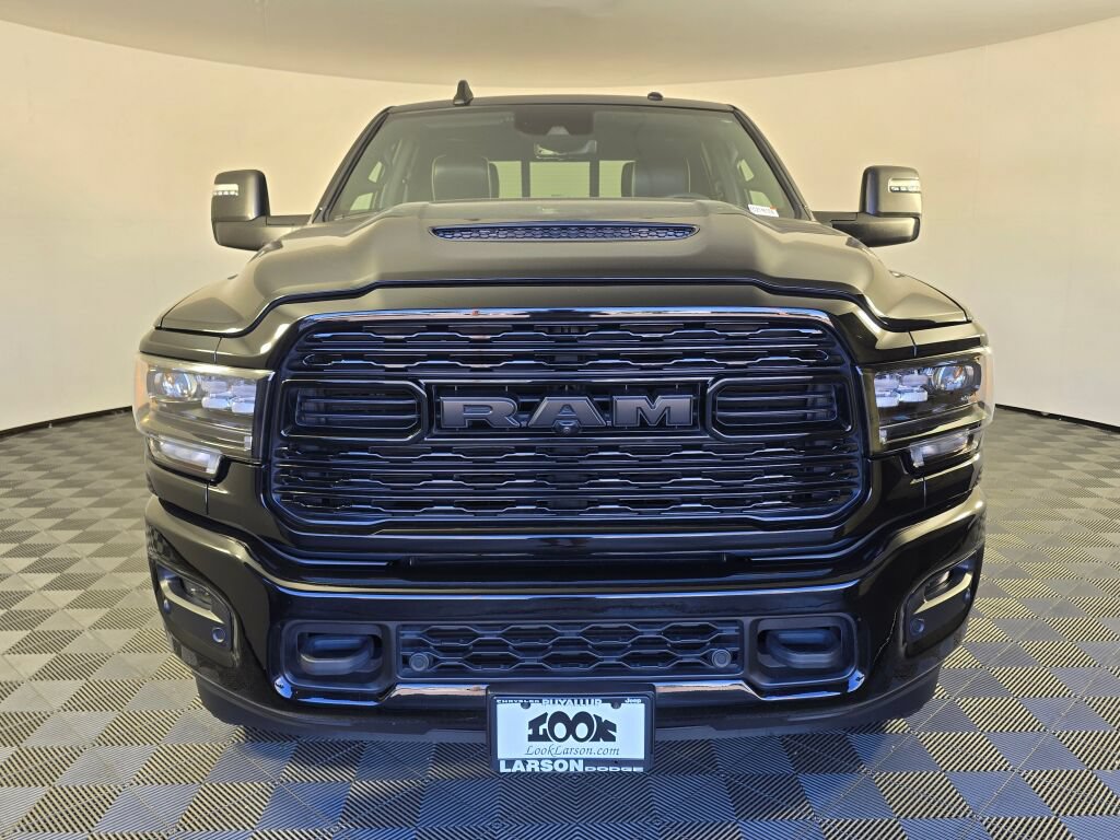 Used 2024 RAM 2500 Limited AWD/4WD image 8