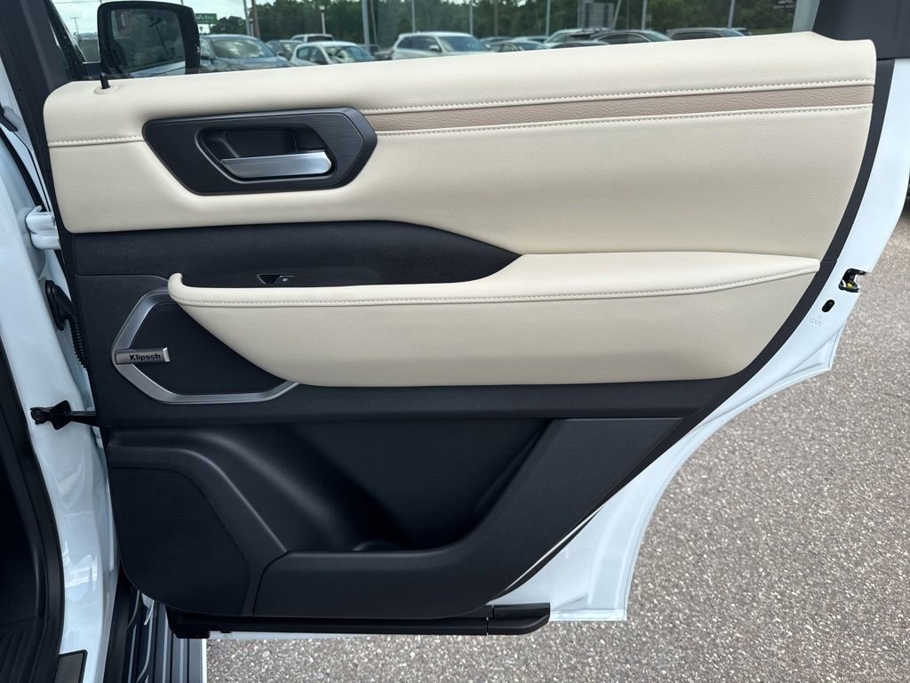 New 2026 Nissan Armada Platinum Reserve AWD/4WD image 31