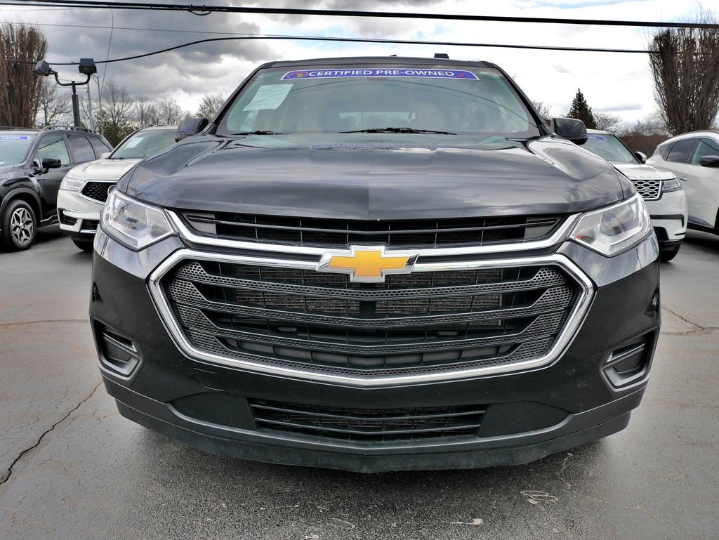 Used 2020 Chevrolet Traverse LS image 2
