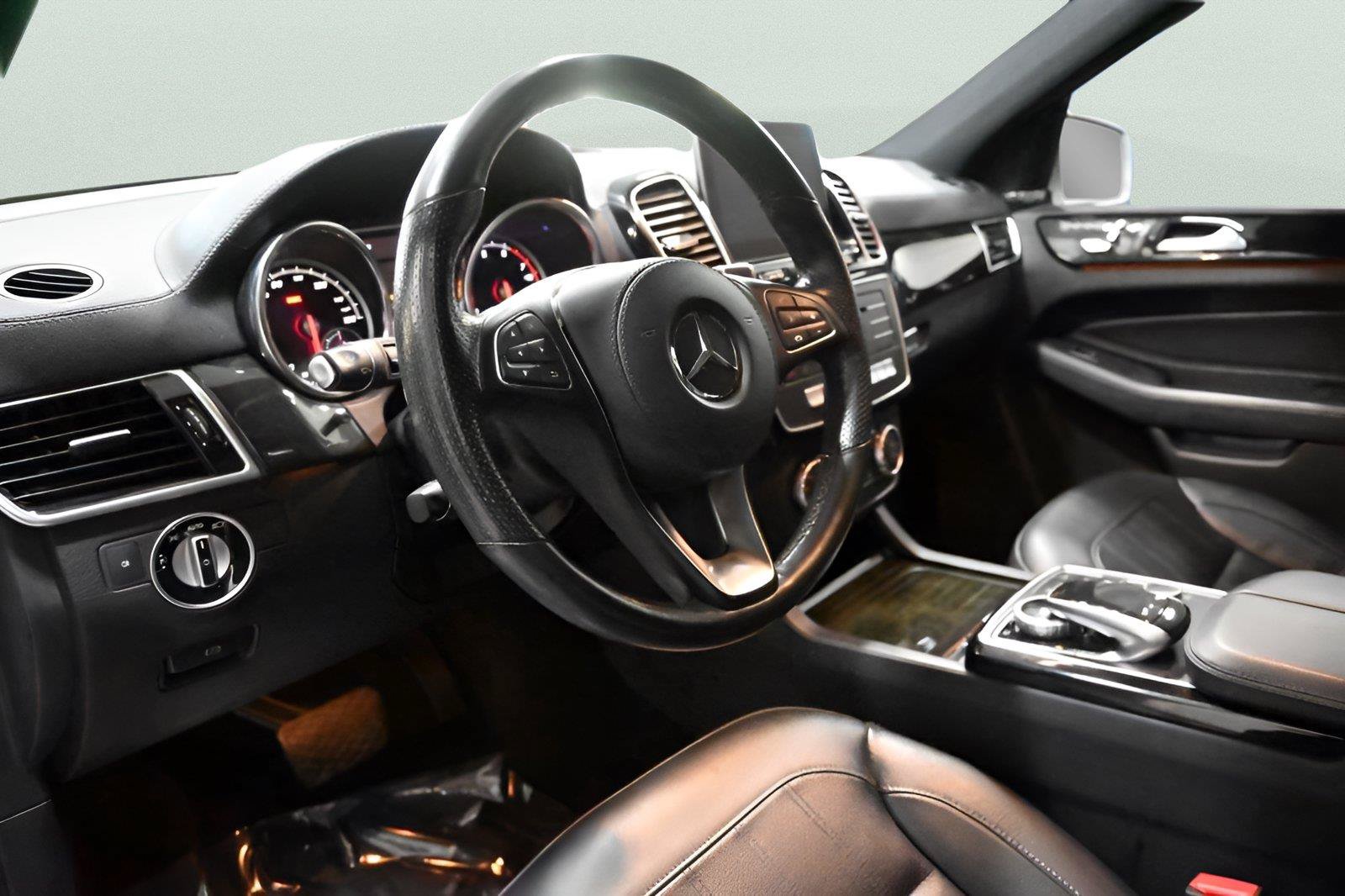 Used 2019 Mercedes-Benz GLS 450 4MATIC w/ Premium 1 Package image 10