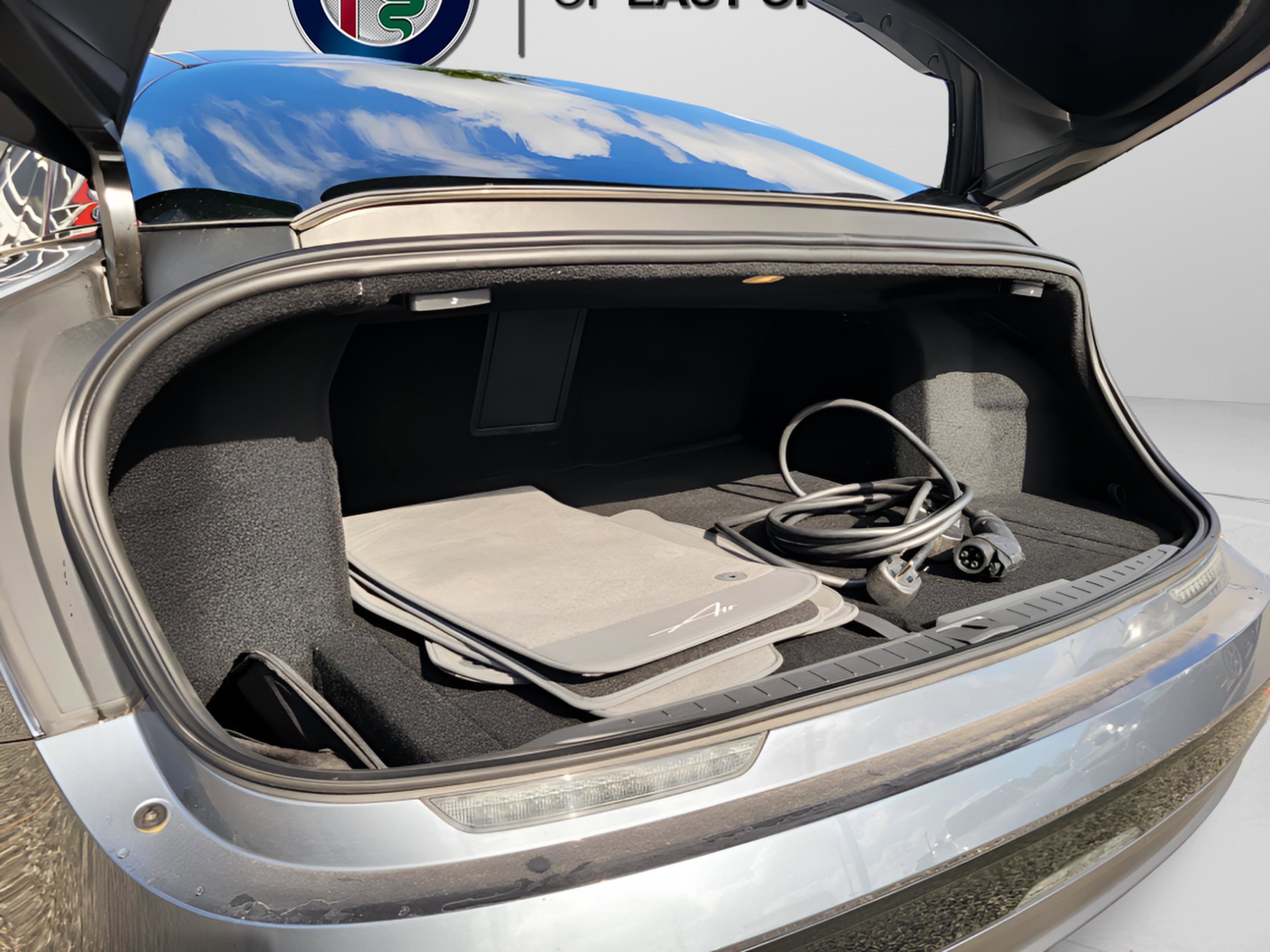 Used 2025 Lucid Air Pure image 23