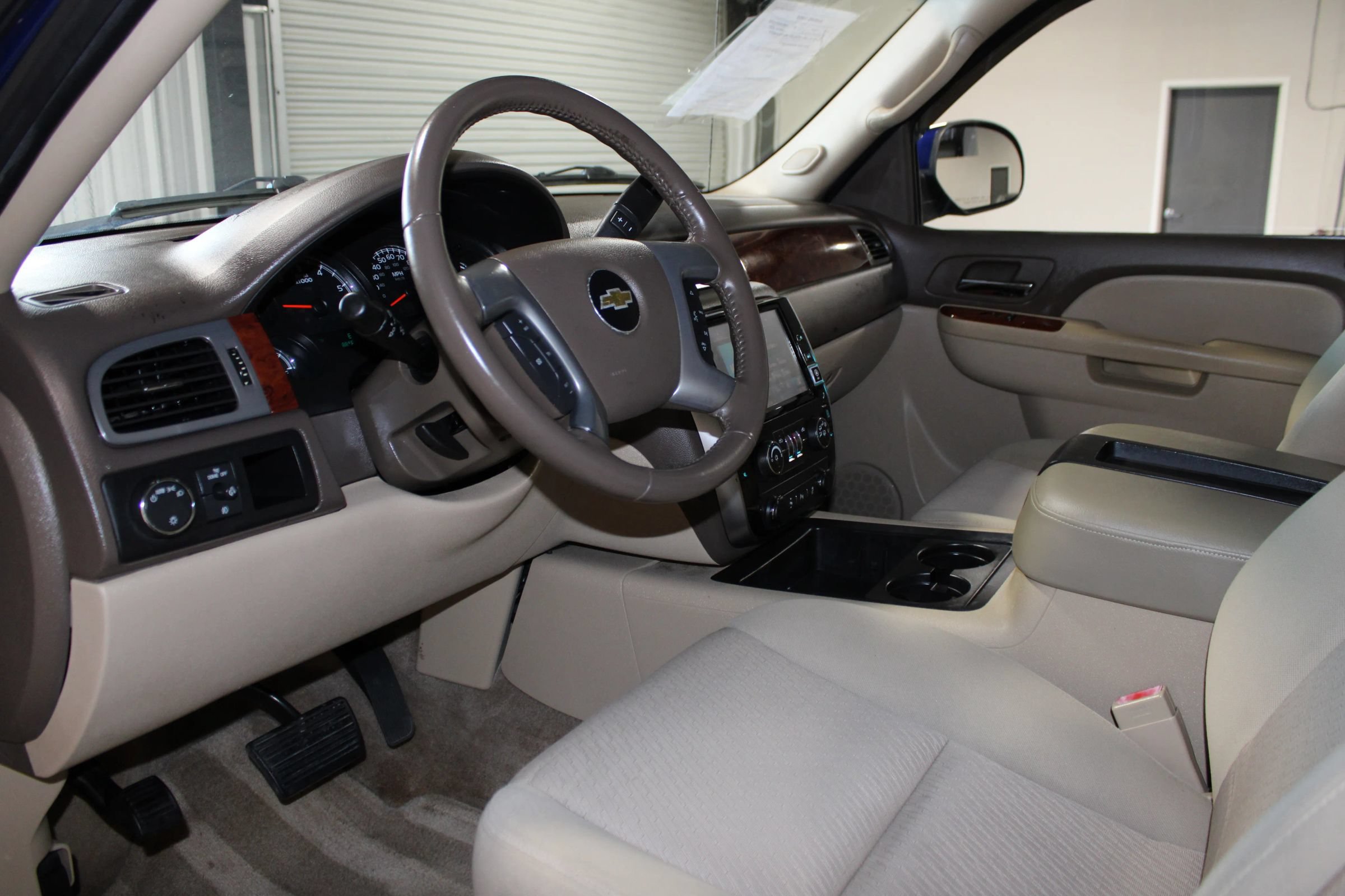 Used 2013 Chevrolet Avalanche LS RWD image 22