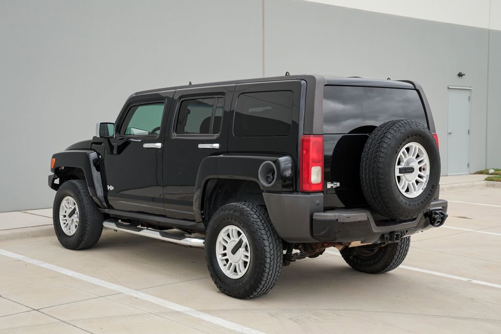 Used 2006 HUMMER H3 w/ Chrome Appearance Package image 5